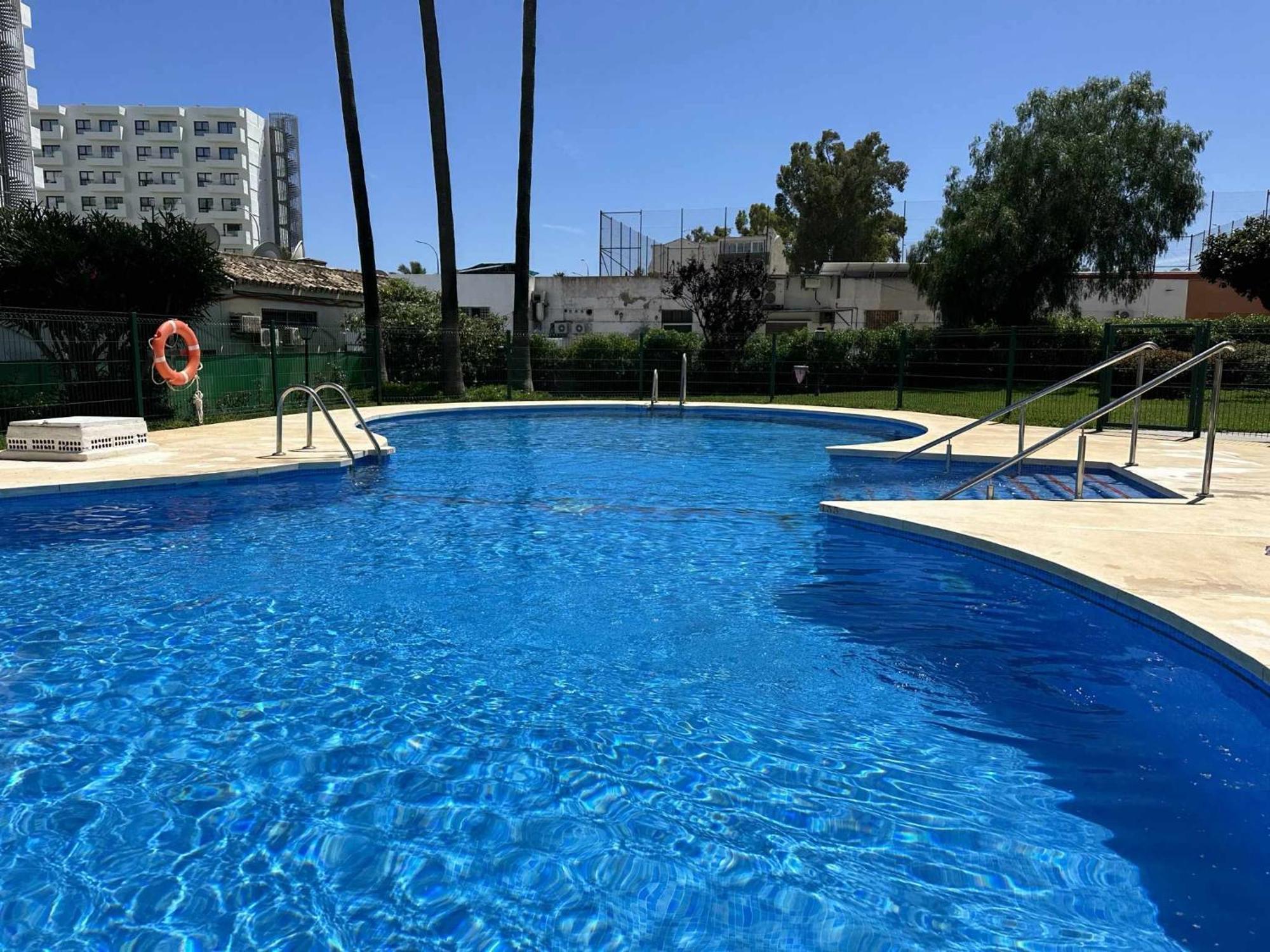 Apartamento La Carihuela A 2 Minutos De La Playa Torremolinos Kültér fotó